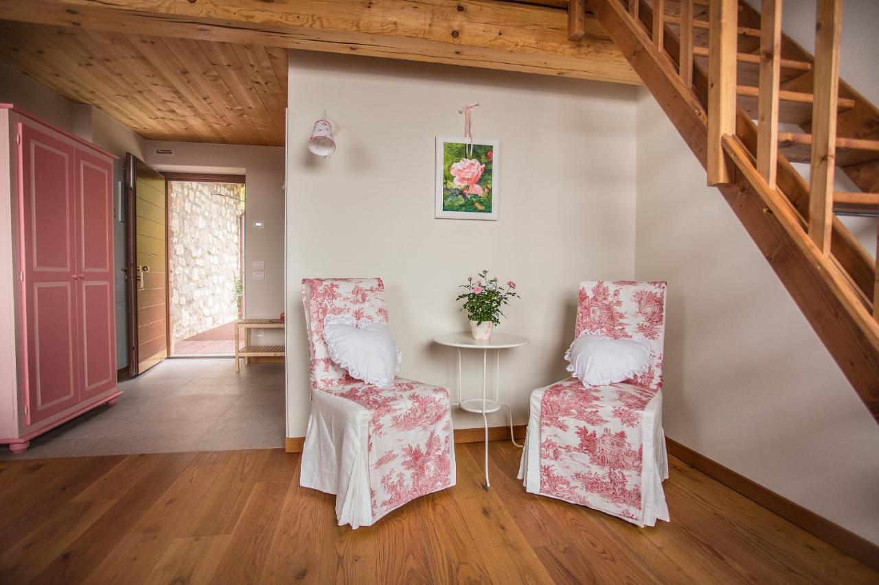 Agriturismo San Genesio Rovagnate Bagian luar foto