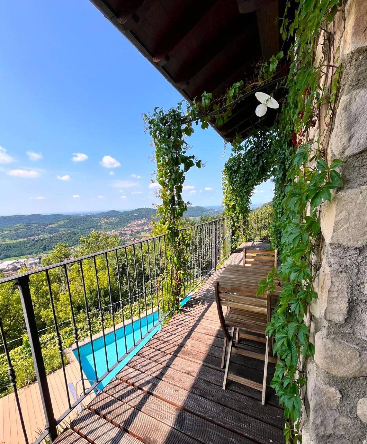 Agriturismo San Genesio Rovagnate Bagian luar foto